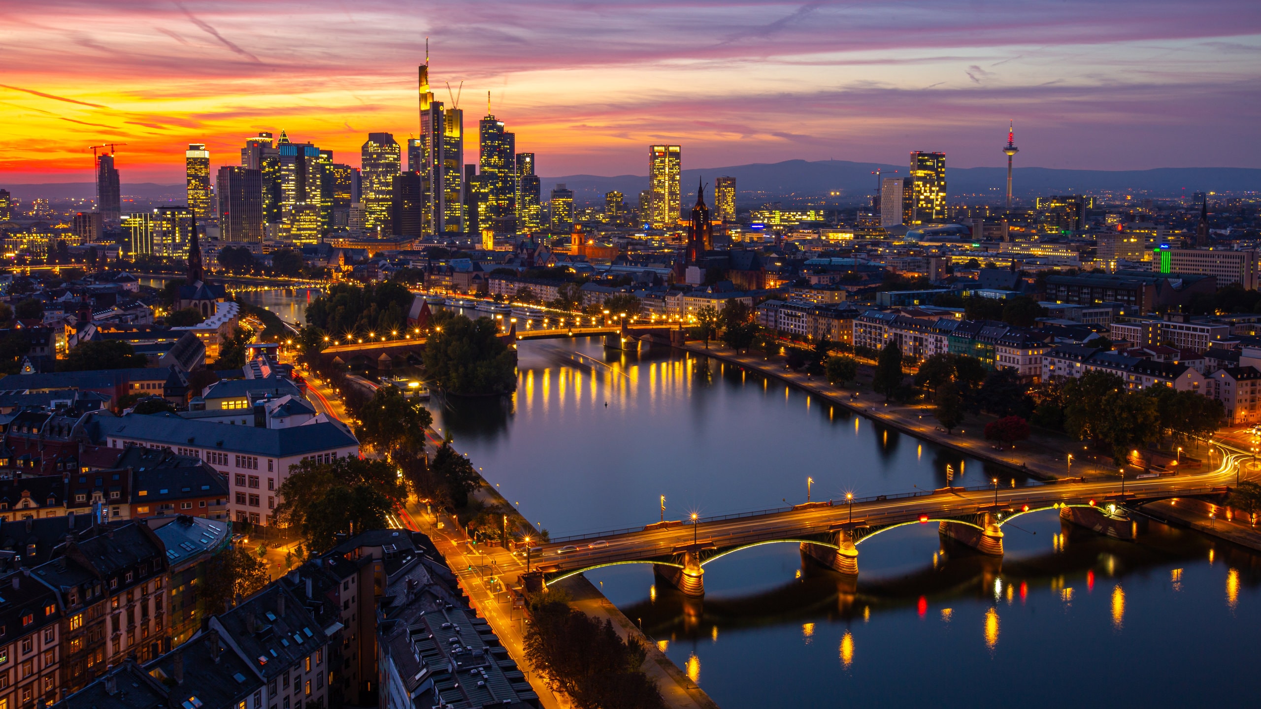 นครแฟรงก์เฟิร์ต (Frankfurt)