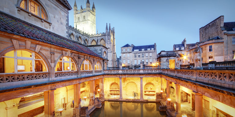 โรงอาบน้ำโรมัน (Roman Bath)