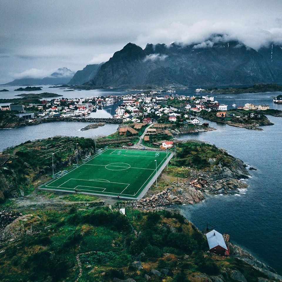 หมู่บ้านเฮนนิ่งสวาร์